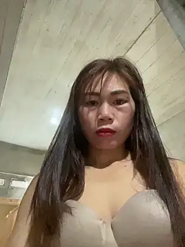 Snapshot of meganmeo chatting on February 3, 2026, 2:53 am meganmeo online show from February 3, 2026, 2:53 am