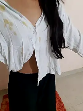 Snapshot of Alpee_kumri chatting on November 28, 2025, 5:04 pm Alpee kumri online show from November 28, 2025, 5:04 pm