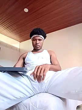 man black hot24 online show from January 11, 2026, 12:54 pm