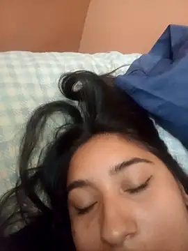 Snapshot of Bizcochitoc4 chatting on February 8, 2026, 5:11 am Bizcochitoc4 online show from February 8, 2026, 5:11 am