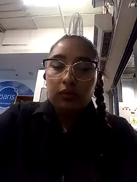 Snapshot of Bizcochitoc4 chatting on February 17, 2026, 12:23 pm Bizcochitoc4 online show from February 17, 2026, 12:23 pm