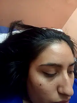 Snapshot of Bizcochitoc4 chatting on February 24, 2026, 1:14 am Bizcochitoc4 online show from February 24, 2026, 1:14 am