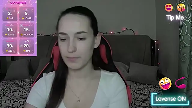 Star Kate online show from December 2, 2025, 8:48 pm