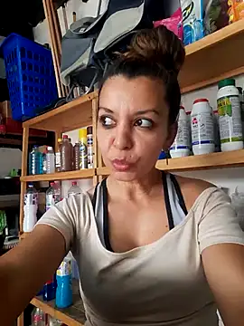 angeladahot online show from November 29, 2025, 3:15 pm