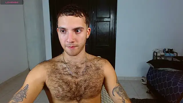 Snapshot of oceanboy_vibe chatting on February 28, 2026, 4:24 am oceanboy vibe online show from February 28, 2026, 4:24 am