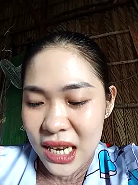 Lin-kute98 online show from May 2, 2026, 12:48 am