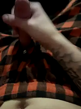 Snapshot of daddyyydeee chatting on November 27, 2025, 2:46 am daddyyydeee online show from November 27, 2025, 2:46 am