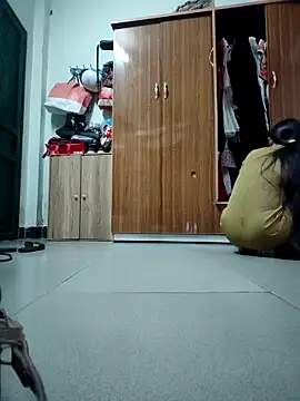 Snapshot of LianLaz chatting on February 16, 2026, 4:41 am LianLaz online show from February 16, 2026, 4:41 am