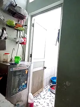 Snapshot of LianLaz chatting on February 19, 2026, 1:29 pm LianLaz online show from February 19, 2026, 1:29 pm