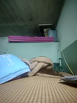 Snapshot of LianLaz chatting on February 28, 2026, 3:02 pm LianLaz online show from February 28, 2026, 3:02 pm