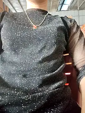 Snapshot of LianLaz chatting on March 10, 2026, 5:56 am LianLaz online show from March 10, 2026, 5:56 am