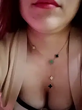 Snapshot of Lily-ross22 chatting on January 11, 2026, 3:50 pm Lily-ross22 online show from January 11, 2026, 3:50 pm