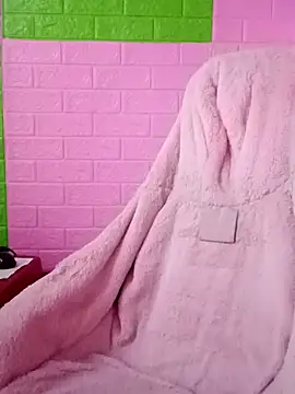 Snapshot of Lily-ross22 chatting on March 2, 2026, 2:03 am Lily-ross22 online show from March 2, 2026, 2:03 am