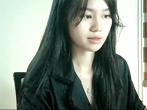 Snapshot of Nunaa18 chatting on July 10, 2026, 4:20 pm Nunaa18 online show from July 10, 2026, 4:20 pm