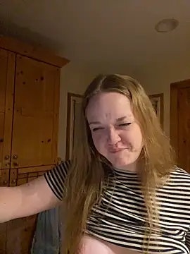 Snapshot of SmirkFans chatting on February 7, 2026, 1:09 am SmirkFans online show from February 7, 2026, 1:09 am