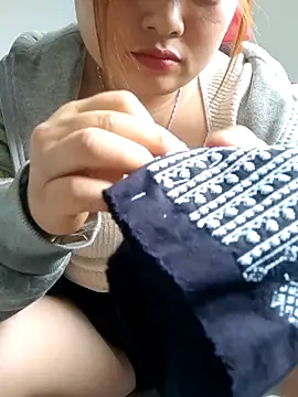 mai-mai-97 online show from March 15, 2026, 8:42 am