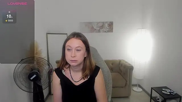 Snapshot of Brooke_lover chatting on November 25, 2025, 9:59 pm Brooke lover online show from November 25, 2025, 9:59 pm