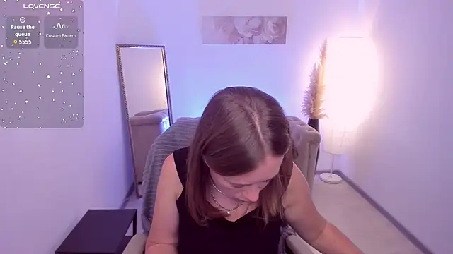 Snapshot of Brooke_lover chatting on July 4, 2026, 9:10 pm Brooke lover online show from July 4, 2026, 9:10 pm