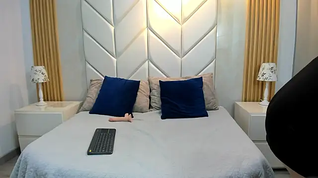 Snapshot of ValeryLane_ chatting on February 8, 2026, 3:59 pm ValeryLane online show from February 8, 2026, 3:59 pm