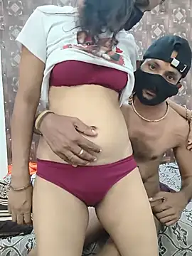 Sexy komal02 online show from July 6, 2026, 7:16 am