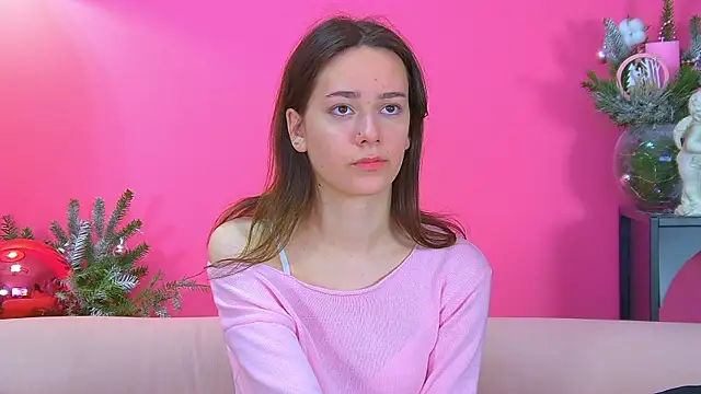 LilyLanes online show from December 18, 2025, 7:03 am