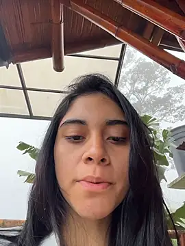 Snapshot of Miia_moonn chatting on March 5, 2026, 11:50 am Miia moonn online show from March 5, 2026, 11:50 am