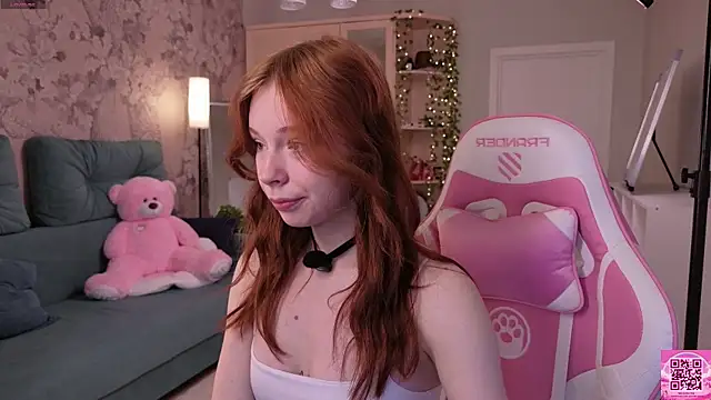 eva aria online show from March 29, 2026, 9:04 pm