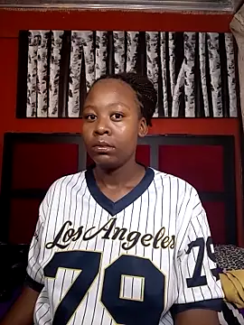 Snapshot of SavageHoney chatting on February 8, 2026, 12:19 pm SavageHoney online show from February 8, 2026, 12:19 pm