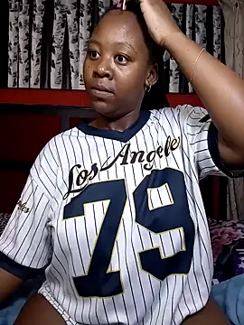 Snapshot of SavageHoney chatting on February 11, 2026, 1:38 pm SavageHoney online show from February 11, 2026, 1:38 pm