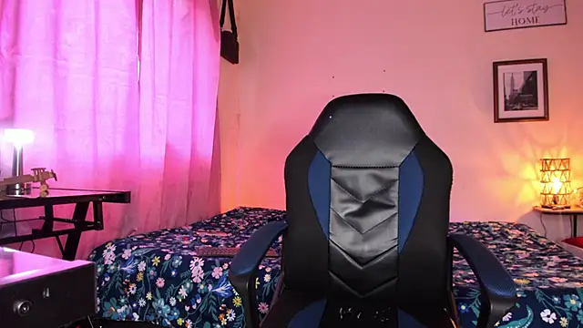 Ethantravis22 online show from March 18, 2026, 4:43 pm