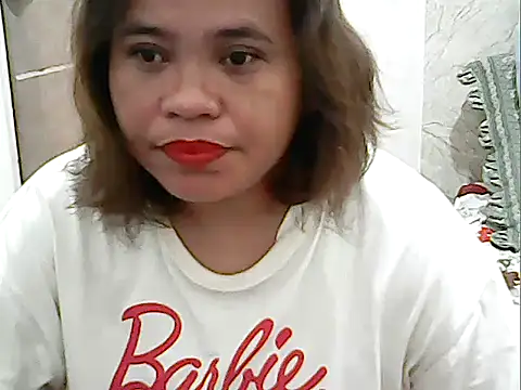 cutechubby online show from December 1, 2025, 10:26 pm