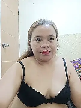 cutechubby online show from July 26, 2026, 10:49 pm