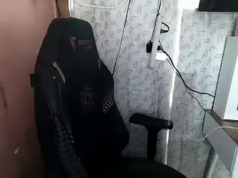 Snapshot of urSweetheart chatting on February 2, 2026, 12:53 am urSweetheart online show from February 2, 2026, 12:53 am