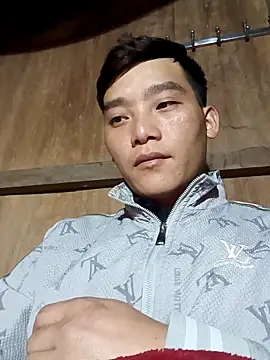 sanu551 online show from February 1, 2026, 2:21 am