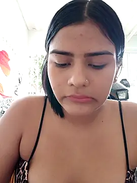 Snapshot of virgin_cunt chatting on November 26, 2025, 12:17 pm virgin cunt online show from November 26, 2025, 12:17 pm