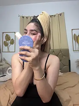 Snapshot of SofiaHarison chatting on December 1, 2025, 7:57 am SofiaHarison online show from December 1, 2025, 7:57 am