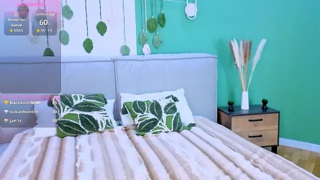 Danielle Eddwards online show from February 10, 2026, 2:32 pm