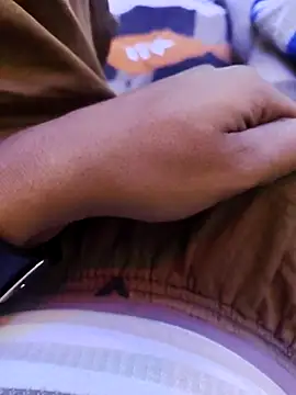 ishan2026 online show from December 3, 2025, 4:05 pm