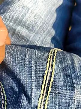 Snapshot of ind_naughtyboy chatting on November 30, 2025, 3:32 am ind naughtyboy online show from November 30, 2025, 3:32 am