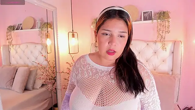 AmberHarpper online show from March 3, 2026, 8:59 pm