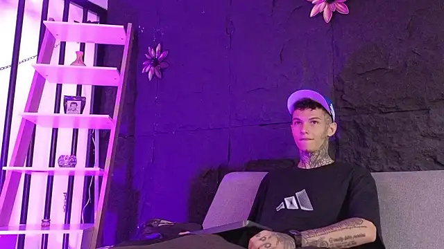 Paulo 527 online show from February 20, 2026, 7:25 pm