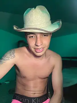 Snapshot of pabonsitoo chatting on December 2, 2025, 3:12 am pabonsitoo online show from December 2, 2025, 3:12 am