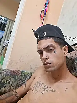 Snapshot of KingWhitexxx chatting on November 28, 2025, 11:40 pm KingWhitexxx online show from November 28, 2025, 11:40 pm