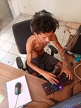 theyllorwillian online show from April 14, 2026, 1:17 pm