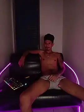 theyllorwillian online show from July 1, 2026, 1:07 am