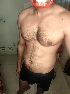 Amit22122 online show from April 8, 2026, 10:37 am