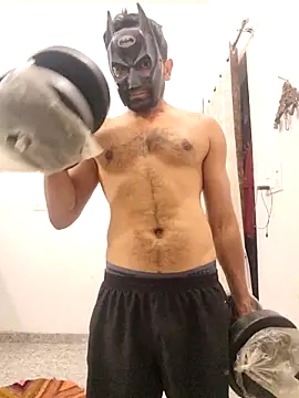 Amit22122 online show from April 12, 2026, 4:06 am