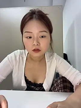 Snapshot of DMG-41 chatting on July 7, 2026, 7:23 am DMG-41 online show from July 7, 2026, 7:23 am