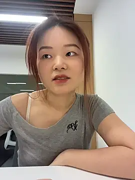 Snapshot of DMG-41 chatting on July 9, 2026, 7:23 am DMG-41 online show from July 9, 2026, 7:23 am