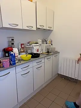 bea french curvy online show from March 10, 2026, 9:20 pm